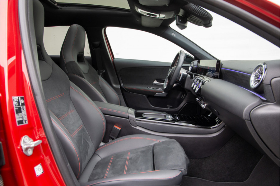 Mercedes-Benz A-Klasse 250 e AMG Premium Plus, Pano, Head-up, Facelift