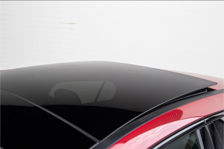 Mercedes-Benz A-Klasse 250 e AMG Premium Plus, Pano, Head-up, Facelift