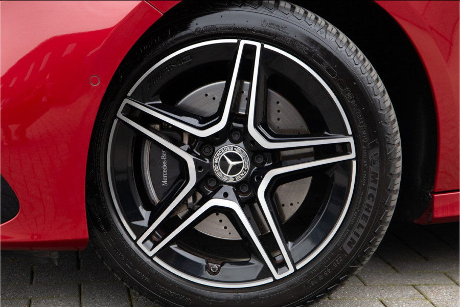 Mercedes-Benz A-Klasse 250 e AMG Premium Plus, Pano, Head-up, Facelift