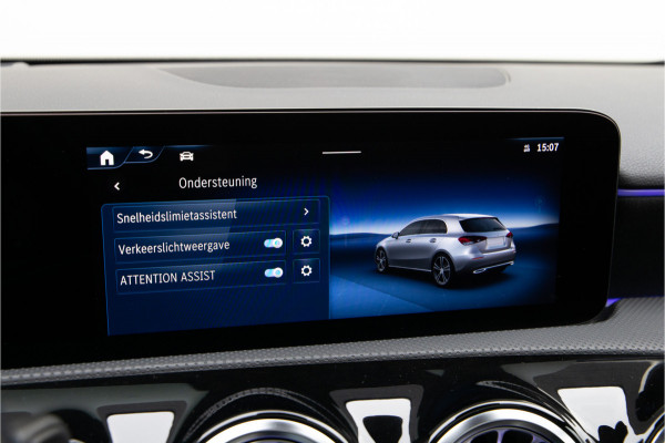 Mercedes-Benz A-Klasse 250 e AMG Premium Plus, Pano, Head-up, Facelift