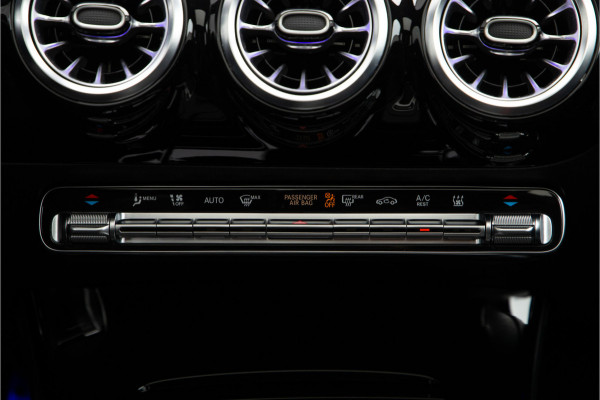 Mercedes-Benz A-Klasse 250 e AMG Premium Plus, Pano, Head-up, Facelift