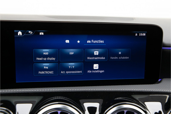 Mercedes-Benz A-Klasse 250 e AMG Premium Plus, Pano, Head-up, Facelift