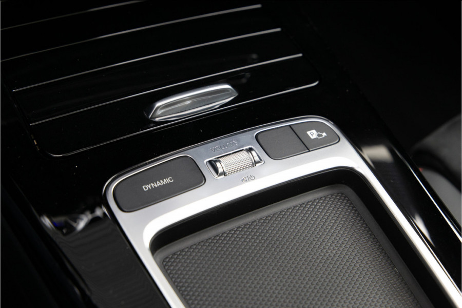 Mercedes-Benz A-Klasse 250 e AMG Premium Plus, Pano, Head-up, Facelift