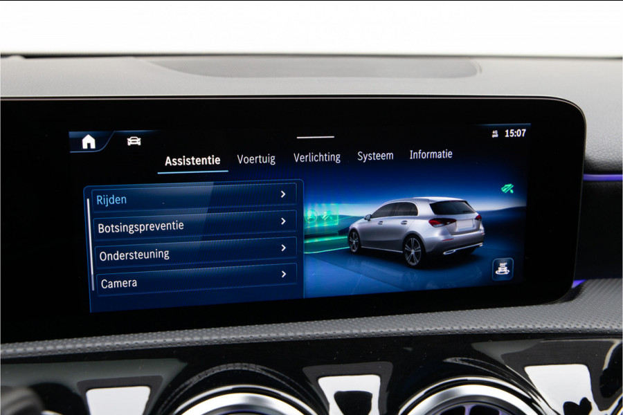 Mercedes-Benz A-Klasse 250 e AMG Premium Plus, Pano, Head-up, Facelift