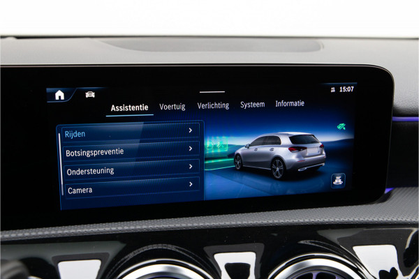Mercedes-Benz A-Klasse 250 e AMG Premium Plus, Pano, Head-up, Facelift