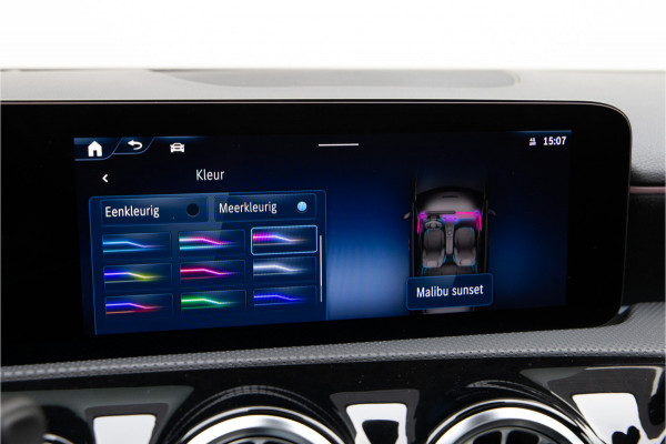 Mercedes-Benz A-Klasse 250 e AMG Premium Plus, Pano, Head-up, Facelift