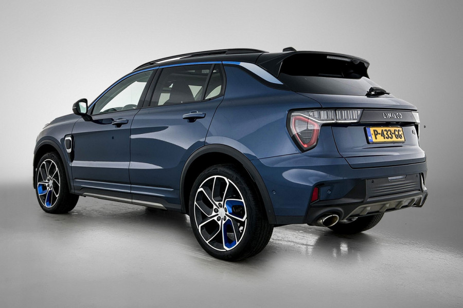Lynk & Co 01 1.5 (1e Eig, NL-auto, Goed ondH, Panorama, Carplay, Camera, StoelV,Navi, Cruise Control,Airco, Etc)