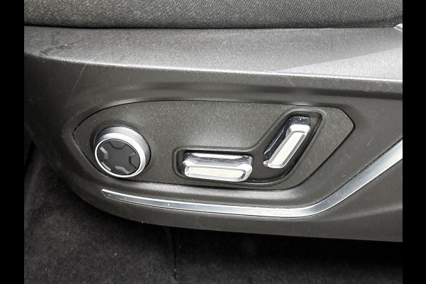 Lynk & Co 01 1.5 (1e Eig, NL-auto, Goed ondH, Panorama, Carplay, Camera, StoelV,Navi, Cruise Control,Airco, Etc)