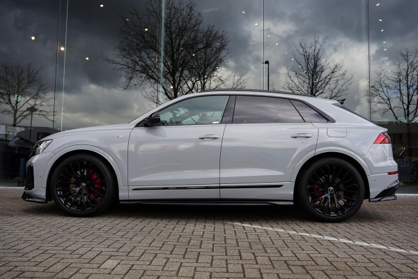 Audi Q8 60 TFSI E Quattro S Competition / B&O / Massage / Panoramadak