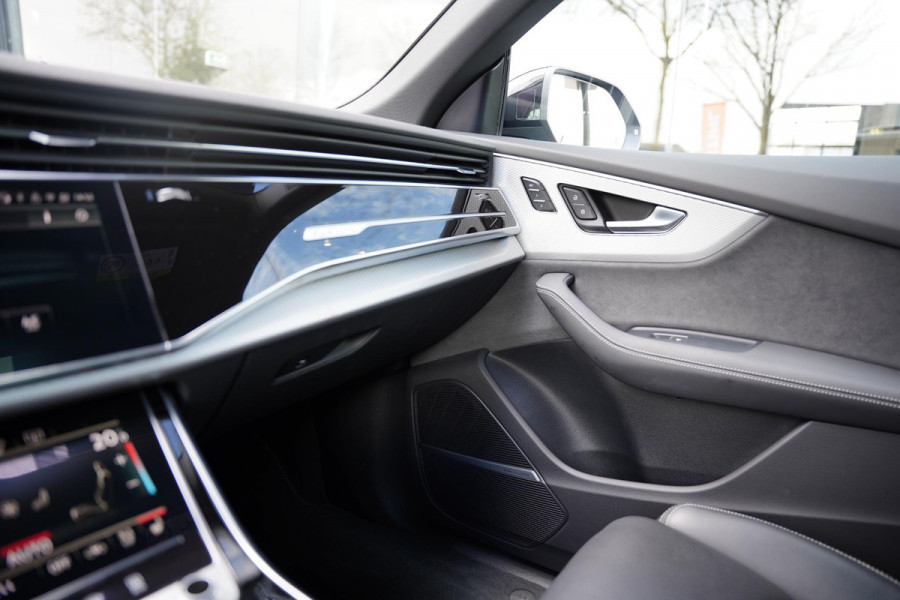 Audi Q8 60 TFSI E Quattro S Competition / B&O / Massage / Panoramadak