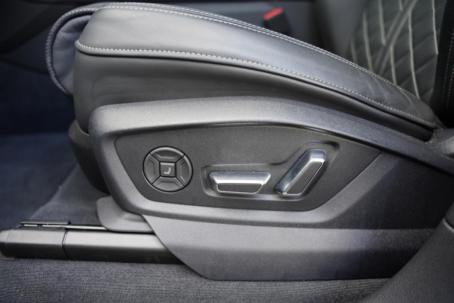 Audi Q8 60 TFSI E Quattro S Competition / B&O / Massage / Panoramadak