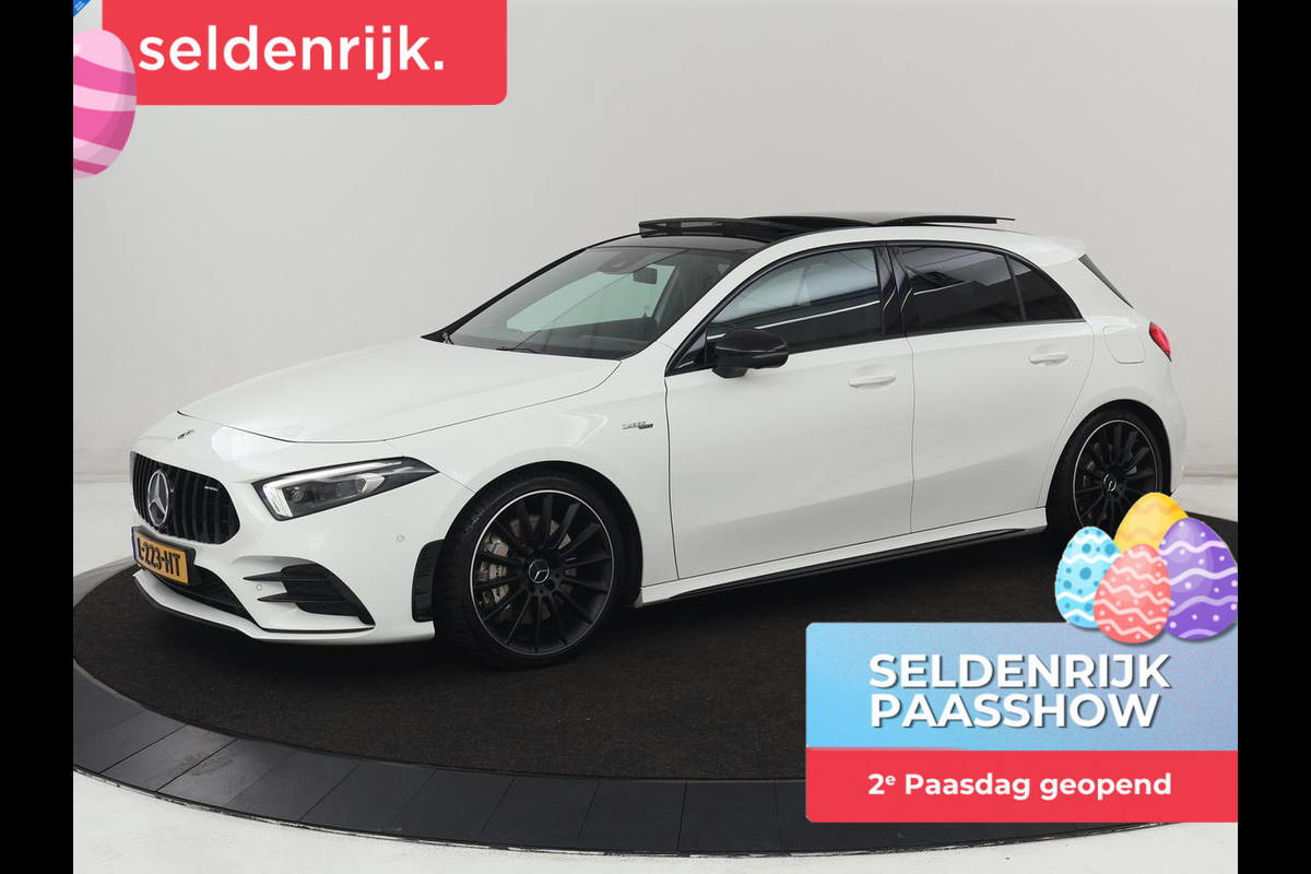 Mercedes-Benz A-Klasse AMG 35 4Matic Night | Panoramadak | Carplay | Widescreen | Stoelverwarming | Burmester | 360 camera | Sfeerverlichting | Leder/Alcantara | Navigatie