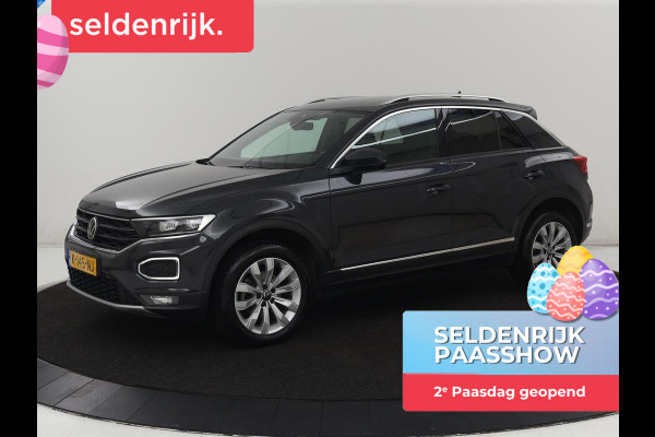 Volkswagen T-Roc 1.5 TSI Sport | Trekhaak | Virtual Cockpit | Carplay | Full LED | Adaptive cruise | Navigatie | Climate control | Parkeerhulp | Bluetooth | 17'' | Getint glas
