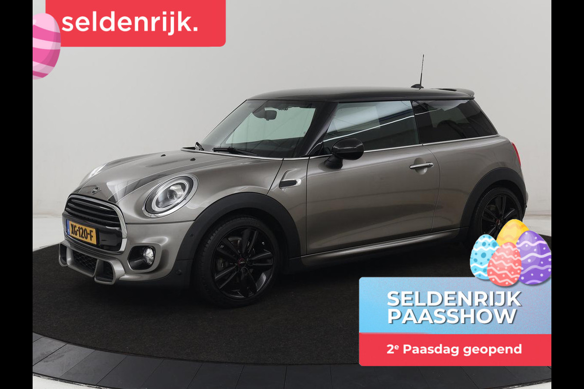 MINI Cooper 1.5 John Cooper Works | Harman/Kardon | Carplay | Sportstoelen | Full LED | Navigatie | Climate control | Park Assist | Cruise control | Getint glas