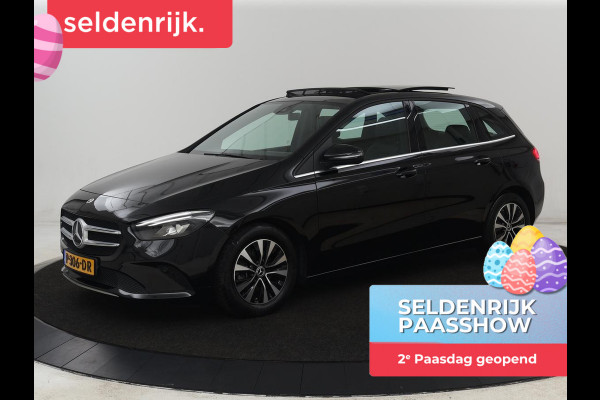 Mercedes-Benz B-Klasse 180 Business Solution | Panoramadak | Stoelverwarming | Carplay | Camera | Half leder | Navigatie | Park Assist | Keyless | Widescreen | Full LED