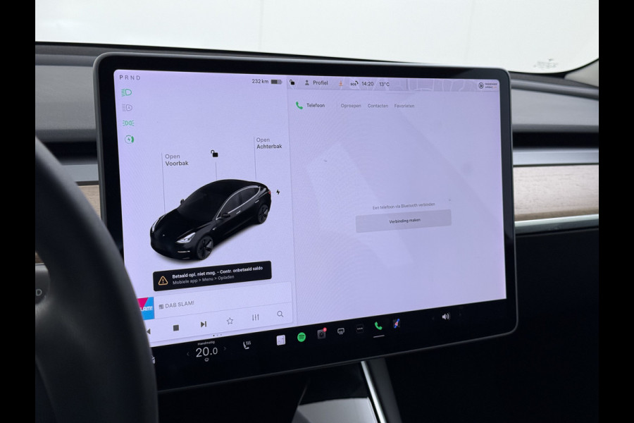 Tesla Model 3 Standard RWD Plus 60 kWh Trekhaak LFP ACCU dus 100% laden AutoPilot Leer Pano-Dak Adaptive-Cruise Camera's Elektr.-Stuur+Stoelen Navi LED DAB Voorverwarmen Keyless One-Pedal-Drive Lmv 18" 1e Eigenaar Origineel Nederlandse Auto Accu-Aandrijving-garantie t/m dec 2028/160.000km 1.000kg trekvermogen