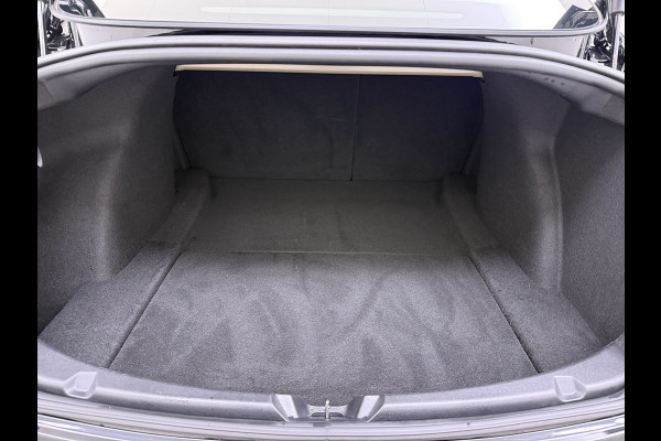 Tesla Model 3 Standard RWD Plus 60 kWh Trekhaak LFP ACCU dus 100% laden AutoPilot Leer Pano-Dak Adaptive-Cruise Camera's Elektr.-Stuur+Stoelen Navi LED DAB Voorverwarmen Keyless One-Pedal-Drive Lmv 18" 1e Eigenaar Origineel Nederlandse Auto Accu-Aandrijving-garantie t/m dec 2028/160.000km 1.000kg trekvermogen
