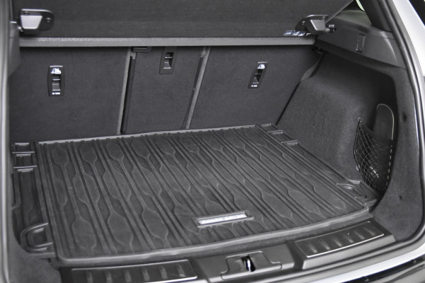 Land Rover Range Rover Evoque 2.0 P200 AWD R-Dynamic SE *Panoramadak*Zwart Matte Wrap*UNIEK*