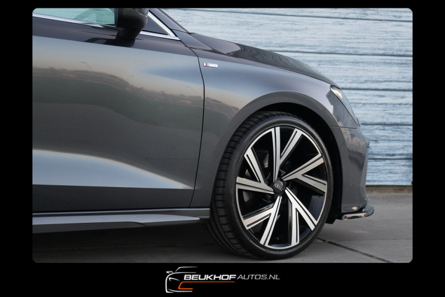 Audi A3 Sportback 30 TFSI S-Line Maxton Panorama Leer 19Inch
