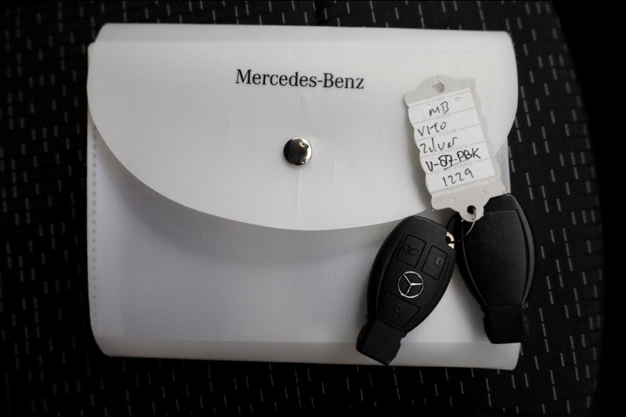 Mercedes-Benz Vito 114 CDI 136pk Compact 9G Automaat 2x Schuifdeur/LED/Camera/Inrichting 09-2022