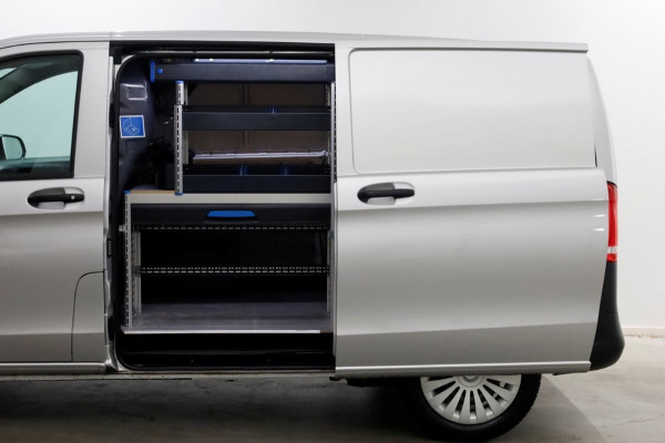 Mercedes-Benz Vito 114 CDI 136pk Compact 9G Automaat 2x Schuifdeur/LED/Camera/Inrichting 09-2022