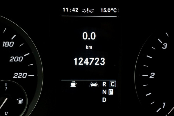 Mercedes-Benz Vito 114 CDI 136pk Compact 9G Automaat 2x Schuifdeur/LED/Camera/Inrichting 09-2022