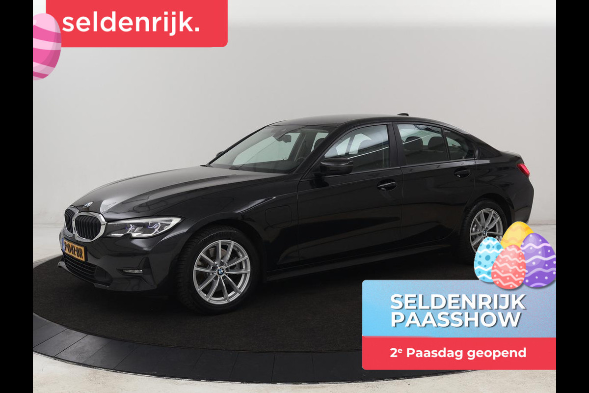 BMW 3-serie 320e Business Edition Plus | Leder | Stoelverwarming | Live Cockpit | Carplay | Navigatie | Full LED | Parkeerhulp | Climate control | Bluetooth | PHEV | Plug In