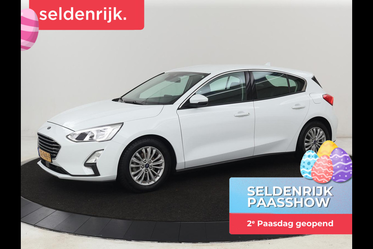 Ford Focus 1.0 EcoBoost Titanium | Automaat | Carplay | Navigatie | Keyless | Climate control | Parkeerhulp | Cruise control | Bluetooth