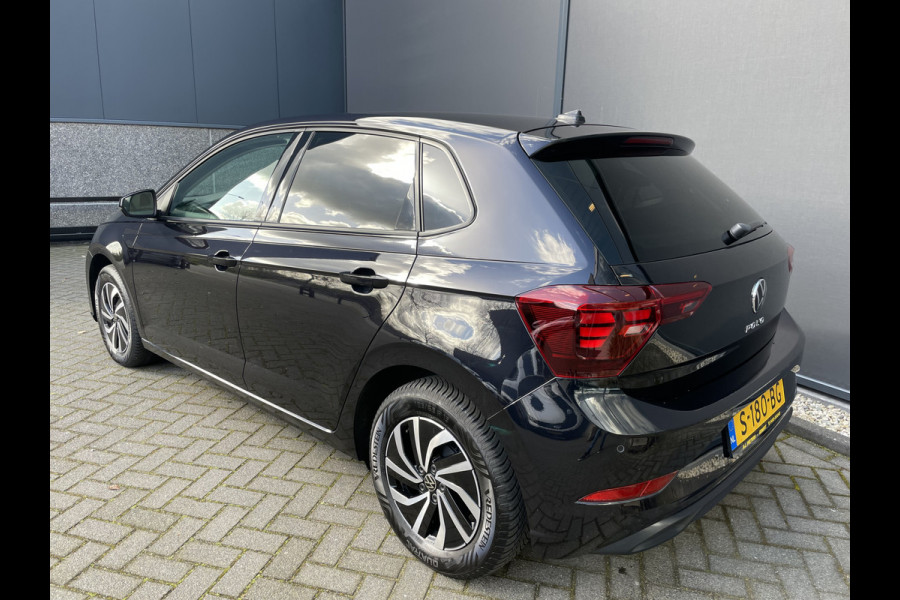 Volkswagen Polo 1.0 TSI Life Airco - Apple carplay - Navigatie - Parkeersensoren - Bluetooth - Cruise control - Led verlichting - Licht metalen velgen 15 inch - Radio - Start/stop systeem - Stuur leder - Stuur multfunctioneel