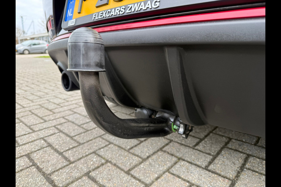 Alfa Romeo Giulietta 1.4 Turbo MultiAir Super - Automaat - Navi - Trekhaak - Climate - Xenon