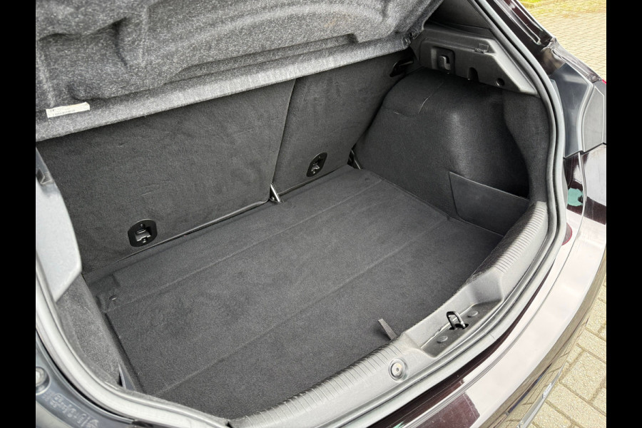 Alfa Romeo Giulietta 1.4 Turbo MultiAir Super - Automaat - Navi - Trekhaak - Climate - Xenon