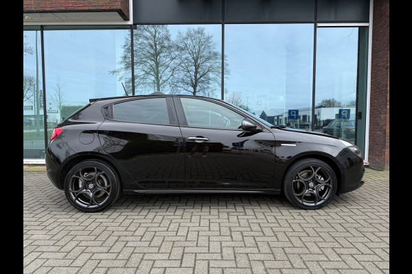 Alfa Romeo Giulietta 1.4 Turbo MultiAir Super - Automaat - Navi - Trekhaak - Climate - Xenon
