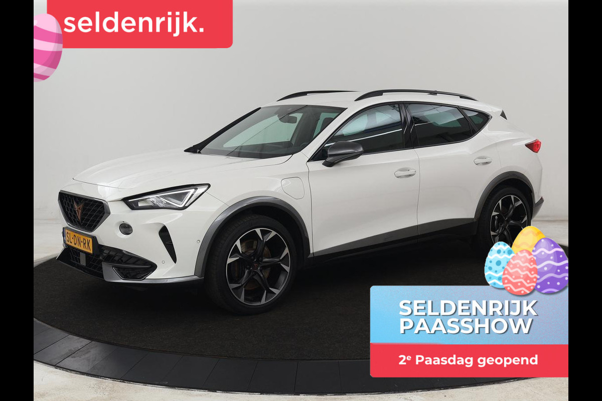 CUPRA Formentor 1.4 eHybrid VZ | 245pk | Adaptive cruise | Stuurverwarming | Carplay | Sfeerverlichting | Camera | Sportstoelen | Full LED | Half leder | Navigatie | Keyless | PHEV | Plug In