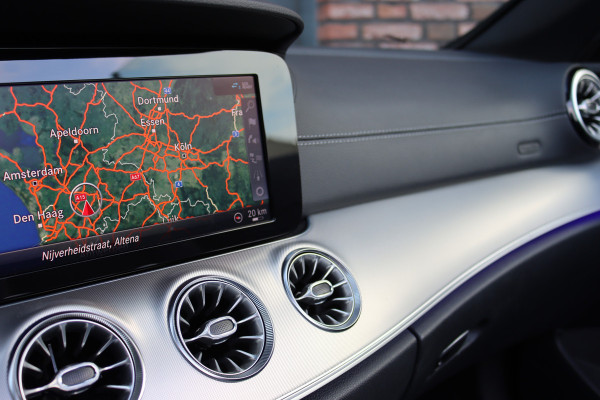 Mercedes-Benz E-Klasse Cabrio 200 AMG Line | Airscarf | Distronic Pro | Camera | Nappa Leder | Sfeerverlichting | High Perf. LED | Apple Carplay / Android Auto |