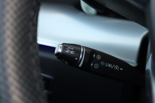 Mercedes-Benz E-Klasse Cabrio 200 AMG Line | Airscarf | Distronic Pro | Camera | Nappa Leder | Sfeerverlichting | High Perf. LED | Apple Carplay / Android Auto |