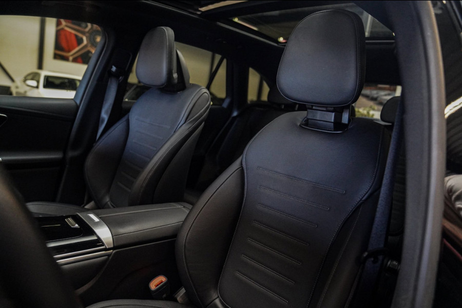 Mercedes-Benz GLC 400e | 381pk | AMG Pakket | Panoramadak | BTW INCL | Luchtvering | 4-wielbesturing | Burmester | Stoelkoe