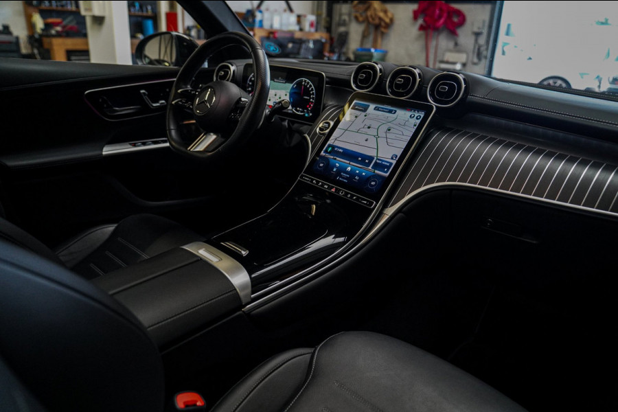 Mercedes-Benz GLC 400e | 381pk | AMG Pakket | Panoramadak | BTW INCL | Luchtvering | 4-wielbesturing | Burmester | Stoelkoe