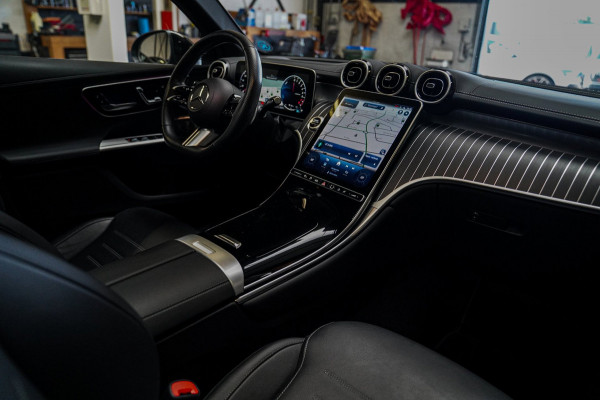 Mercedes-Benz GLC 400e | 381pk | AMG Pakket | Panoramadak | BTW INCL | Luchtvering | 4-wielbesturing | Burmester | Stoelkoe