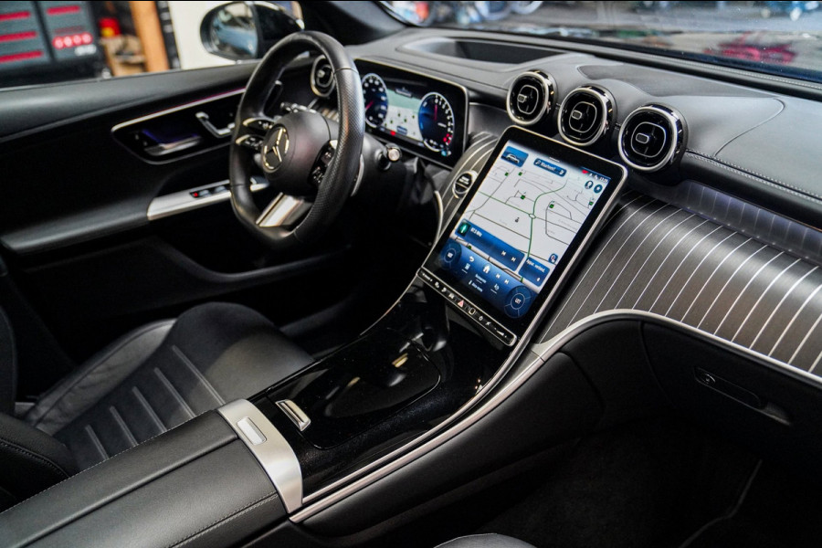 Mercedes-Benz GLC 400e | 381pk | AMG Pakket | Panoramadak | BTW INCL | Luchtvering | 4-wielbesturing | Burmester | Stoelkoe