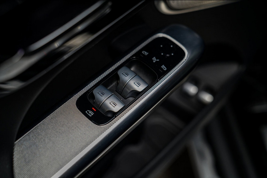 Mercedes-Benz GLC 400e | 381pk | AMG Pakket | Panoramadak | BTW INCL | Luchtvering | 4-wielbesturing | Burmester | Stoelkoe