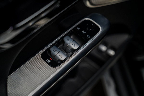 Mercedes-Benz GLC 400e | 381pk | AMG Pakket | Panoramadak | BTW INCL | Luchtvering | 4-wielbesturing | Burmester | Stoelkoe