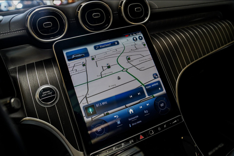 Mercedes-Benz GLC 400e | 381pk | AMG Pakket | Panoramadak | BTW INCL | Luchtvering | 4-wielbesturing | Burmester | Stoelkoe