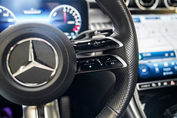 Mercedes-Benz GLC 400e | 381pk | AMG Pakket | Panoramadak | BTW INCL | Luchtvering | 4-wielbesturing | Burmester | Stoelkoe