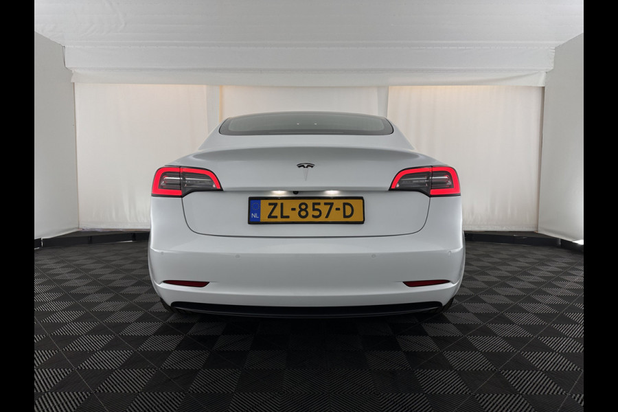 Tesla Model 3 Long Range AWD 75 kWh [ 3-Fase ] (INCL-BTW) Aut. *PANO | AUTOPILOT | LEATHER | KEYLESS | FULL-LED | MEMORY-PACK | TOPVIEW | DAB | CARPLAY | DIGI-COCKPIT | LANE-ASSIST | COMFORTSEATS | 19"ALU*