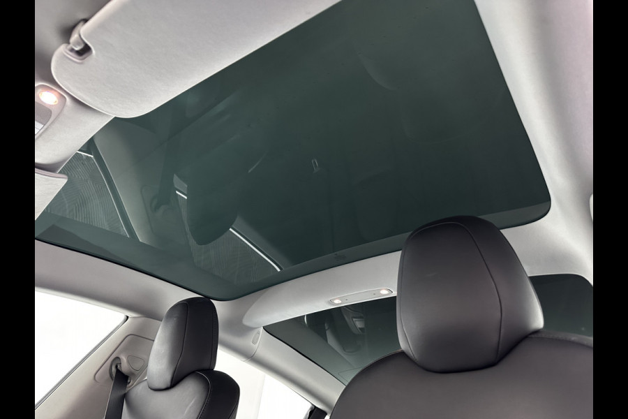 Tesla Model 3 Long Range AWD 75 kWh [ 3-Fase ] (INCL-BTW) Aut. *PANO | AUTOPILOT | LEATHER | KEYLESS | FULL-LED | MEMORY-PACK | TOPVIEW | DAB | CARPLAY | DIGI-COCKPIT | LANE-ASSIST | COMFORTSEATS | 19"ALU*