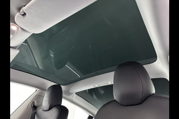 Tesla Model 3 Long Range AWD 75 kWh [ 3-Fase ] (INCL-BTW) Aut. *PANO | AUTOPILOT | LEATHER | KEYLESS | FULL-LED | MEMORY-PACK | TOPVIEW | DAB | CARPLAY | DIGI-COCKPIT | LANE-ASSIST | COMFORTSEATS | 19"ALU*