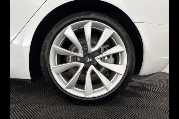 Tesla Model 3 Long Range AWD 75 kWh [ 3-Fase ] (INCL-BTW) Aut. *PANO | AUTOPILOT | LEATHER | KEYLESS | FULL-LED | MEMORY-PACK | TOPVIEW | DAB | CARPLAY | DIGI-COCKPIT | LANE-ASSIST | COMFORTSEATS | 19"ALU*