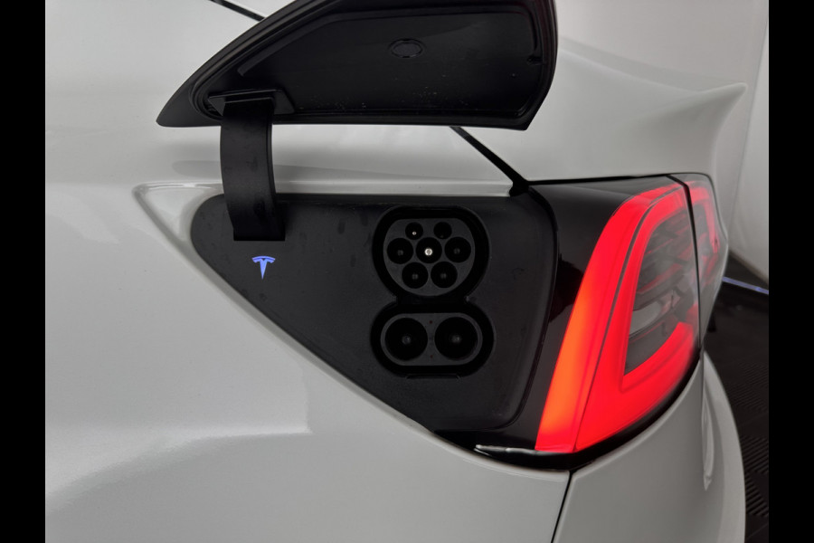 Tesla Model 3 Long Range AWD 75 kWh [ 3-Fase ] (INCL-BTW) Aut. *PANO | AUTOPILOT | LEATHER | KEYLESS | FULL-LED | MEMORY-PACK | TOPVIEW | DAB | CARPLAY | DIGI-COCKPIT | LANE-ASSIST | COMFORTSEATS | 19"ALU*