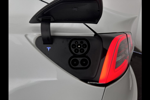 Tesla Model 3 Long Range AWD 75 kWh [ 3-Fase ] (INCL-BTW) Aut. *PANO | AUTOPILOT | LEATHER | KEYLESS | FULL-LED | MEMORY-PACK | TOPVIEW | DAB | CARPLAY | DIGI-COCKPIT | LANE-ASSIST | COMFORTSEATS | 19"ALU*