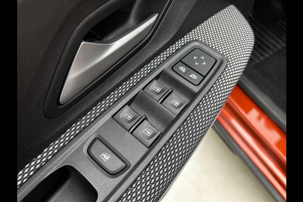 Dacia Jogger 1.6 Hybrid 140 Extreme 7p. CAMERA | CARPLAY | VIRTUAL